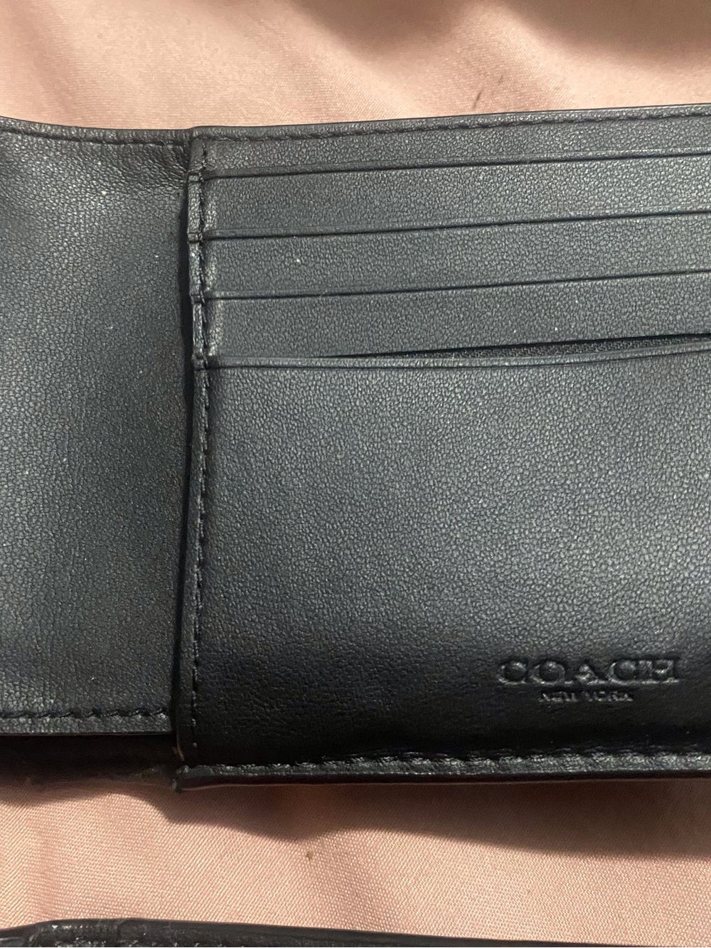 Coach Men's Black Signature Leather Wallet - Picture 10 of 11